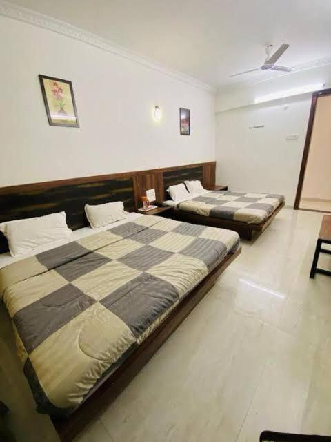 Hotel Shree Sai Shirdi Εξωτερικό φωτογραφία